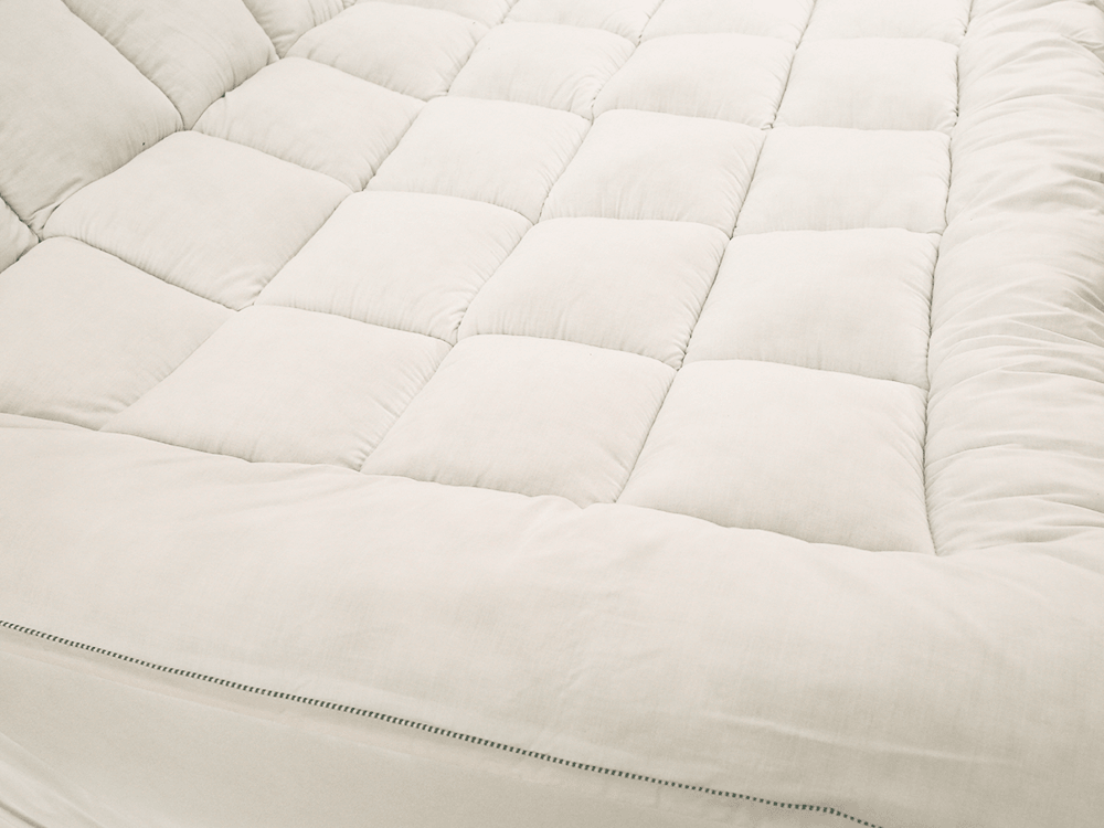 Mimoriadne hrubý chránič polyesterových matracov